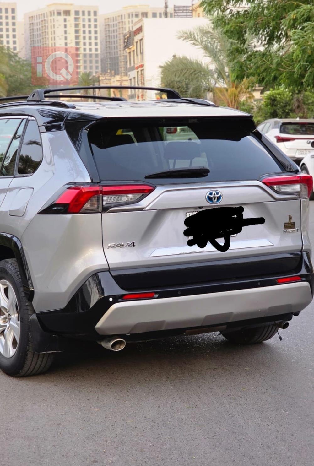 تۆیۆتا ڕاڤ 4